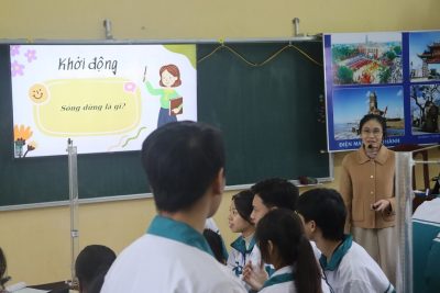 Tổ Vật lý – Công nghệ tham gia Hội thảo – Hội giảng cụm trường THPT huyện Hải Hậu với nội dung “Thực hành đo tốc độ truyền âm”