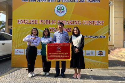 Học sinh THPT A Hải Hậu tỏa sáng tại Hội thi Hùng biện Tiếng Anh cấp tỉnh 2024-2025
