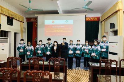 Đồng hành với học sinh có hoàn cảnh khó khăn