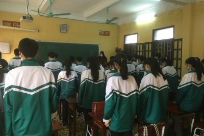 Trường THPT A Hải Hậu tổ chức hoạt động Hưởng ứng “Ngày thế giới tưởng niệm các nạn nhân tử vong do tai nạn giao thông” năm 2021