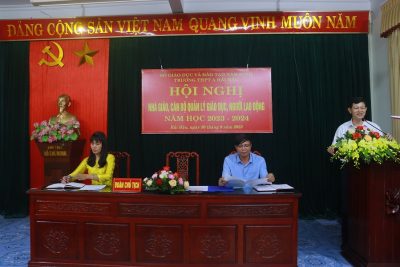 Trường THPT A Hải Hậu tổ chức Hội nghị nhà giáo, cán bộ quản lý và người lao động năm học 2023-2024.