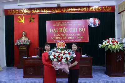 KHỞI SẮC MỚI TỪ MỘT ĐẠI HỘI THÀNH CÔNG: CHI BỘ TRƯỜNG THPT A HẢI HẬU KHÓA 38, NHIỆM KỲ 2025–2030