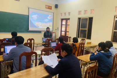 SINH HOẠT TỔ CHUYÊN MÔN THẢO LUẬN CHUYÊN ĐỀ ÔN THI TỐT NGHIỆP THPT