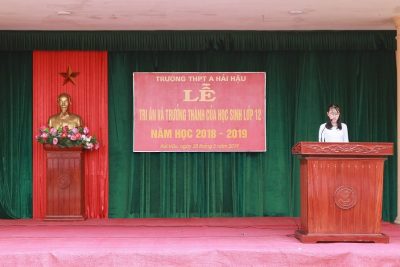 LỄ TRI ÂN VÀ TRƯỞNG THÀNH CHO HỌC SINH KHỐI 12