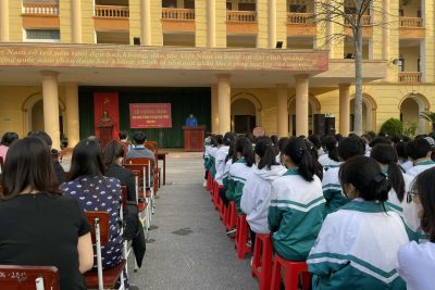Trường THPT A Hải Hậu tổ chức hoạt động hưởng ứng “Ngày thế giới tưởng niệm các nạn nhân tử vong do tai nạn giao thông” tại Việt Nam năm 2022!