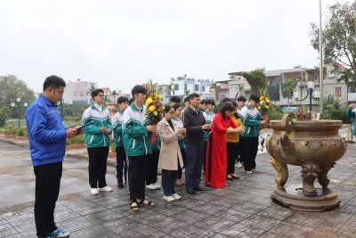 Trường THPT A Hải Hậu giữ gìn mạch nguồn tri ân trước thềm xuân 2026